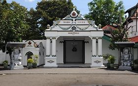 Sky Hotel Jogja
